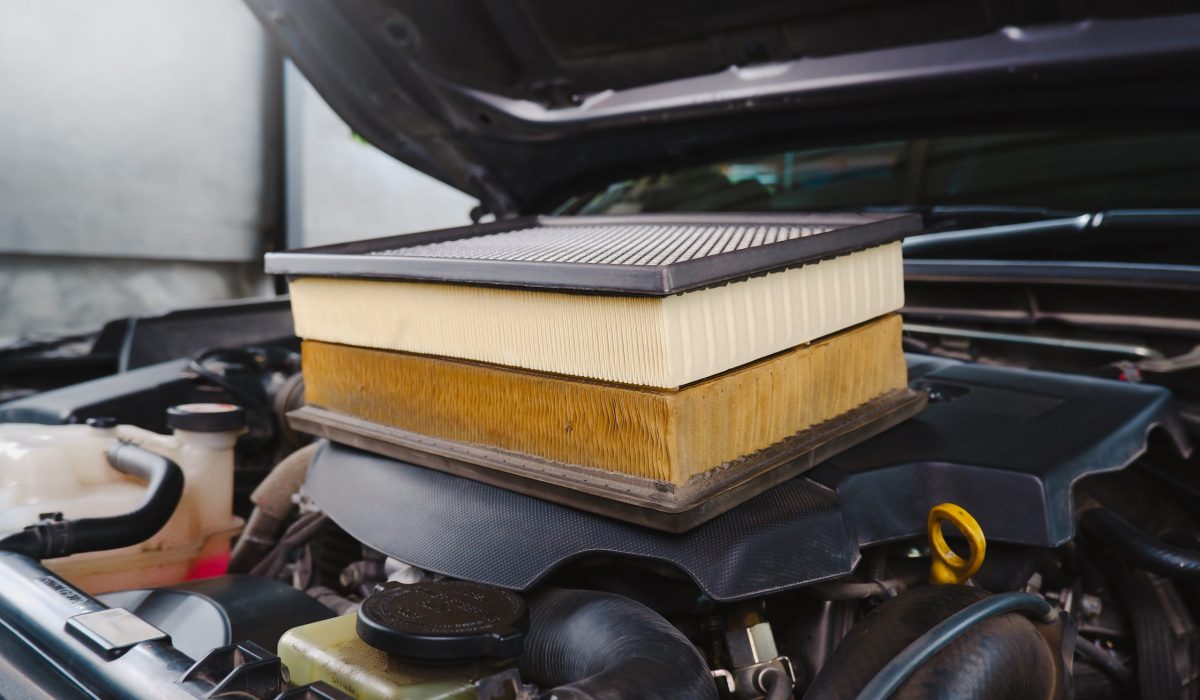 Comparing new and used car air filters